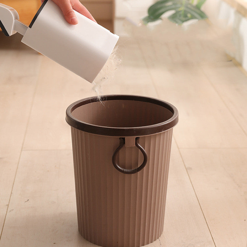 Portable cordless vacuum cleaner