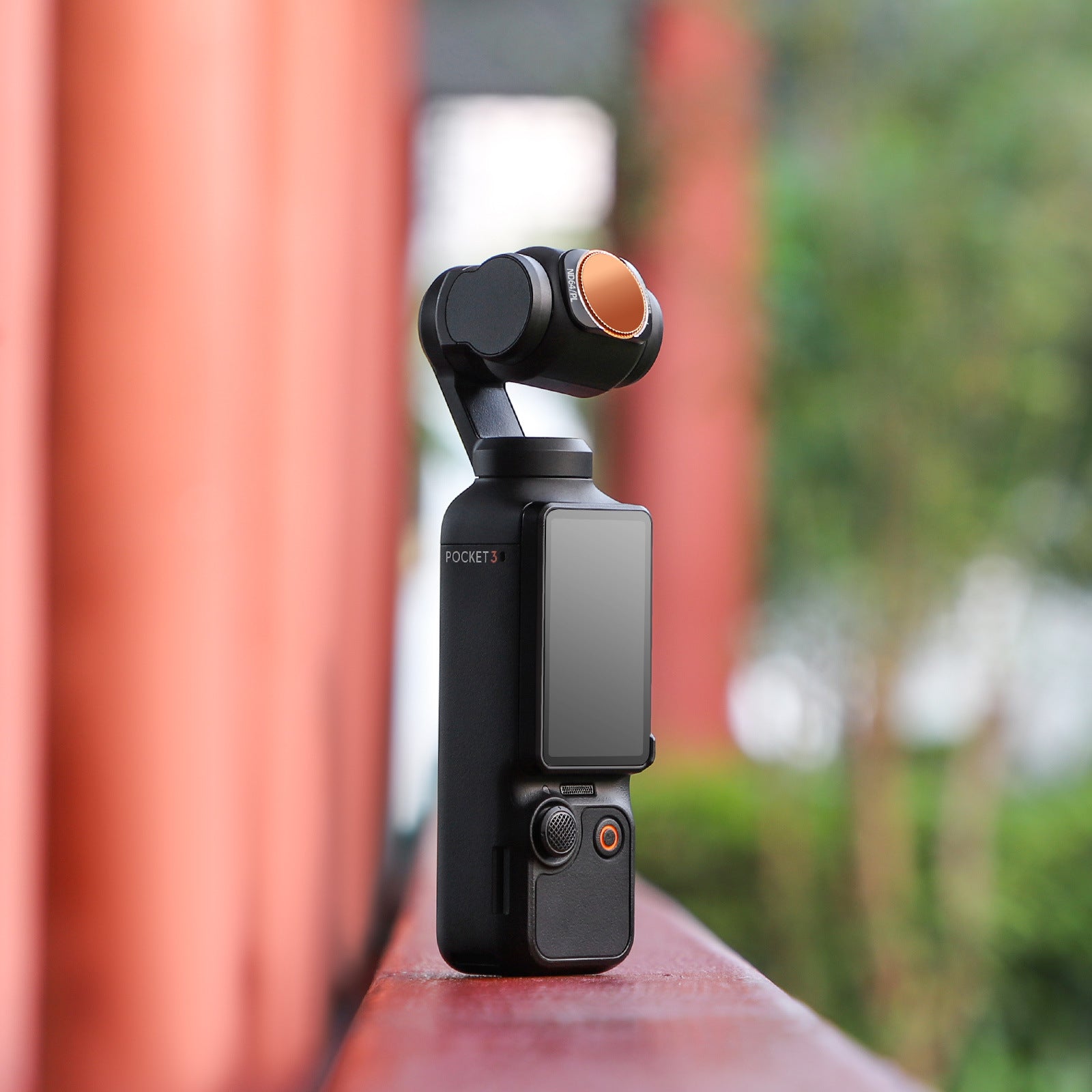 Portable Magnetically Attached Adjustable Metal Polarizing Filter